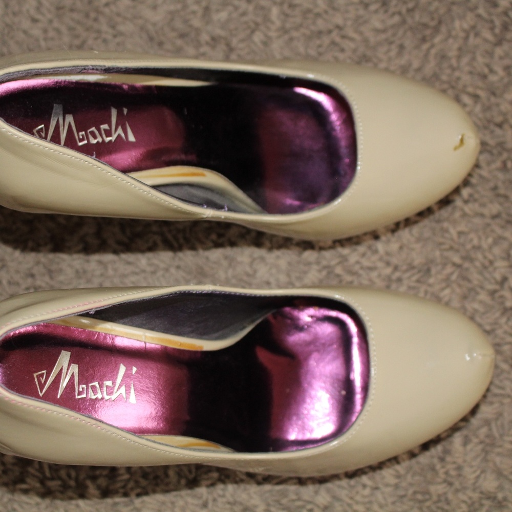 Patent Leather Pumps Platforms - Picture 6 of 8